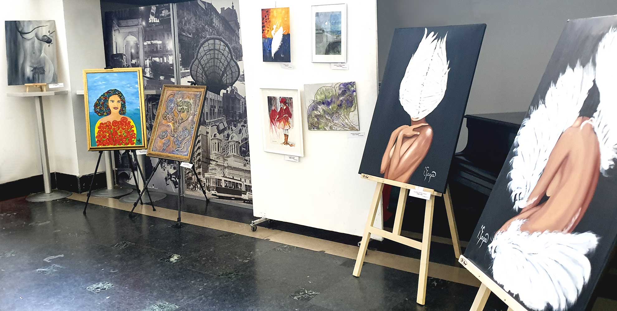 „HOMO SUM” - expoziţie colectivă pe simeze la Sala Dalles - Centrul Metropolitan de Educatie si Cultura „Ioan I. Dalles” -  Bucureşti- (01 - 10 aprilie 2022) (9)